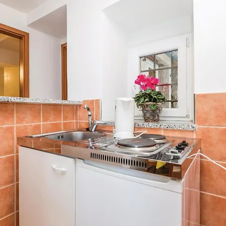 3 Bedroom Awesome In