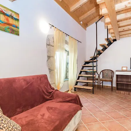 Tatil Evi 3 Bedroom Awesome In Mošćenička Draga